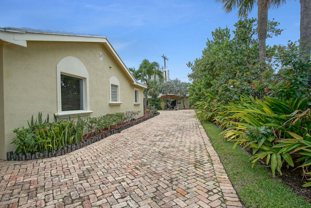 3 Singer Island Rehab Center Photos